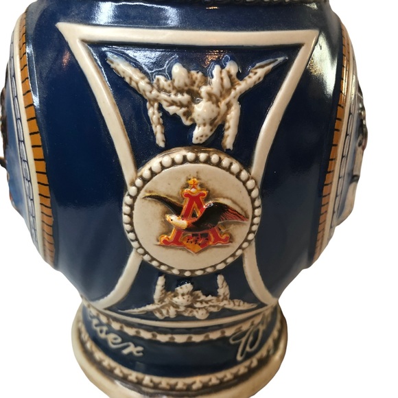 Anheuser-Busch Budweiser Collectible Pot Belly Stein “Dressed For The Parade” - Picture 10 of 14